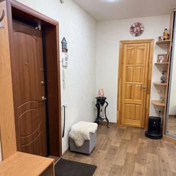 Сдается 1-комнатная квартира, 49,6 м²