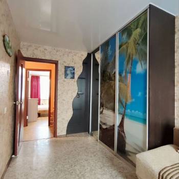 Сдается Многокомнатная квартира, 60 м²