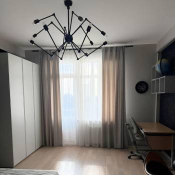 Сдается Многокомнатная квартира, 130 м²