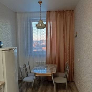 Сдается 1-комнатная квартира, 38,5 м²