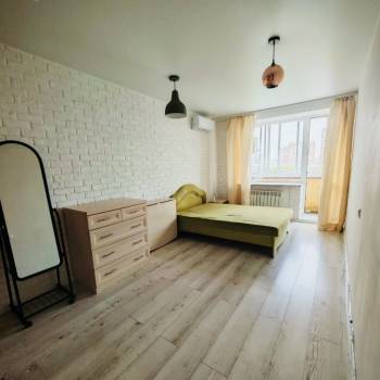 Сдается 2-х комнатная квартира, 42 м²