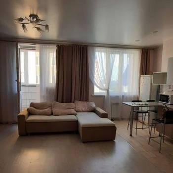 Продается 1-комнатная квартира, 40 м²