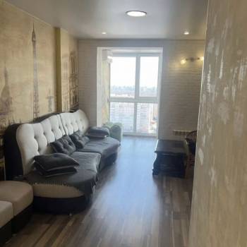 Продается 1-комнатная квартира, 48 м²