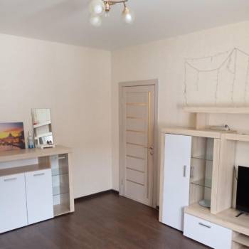 Сдается Комната, 80 м²