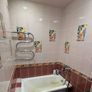 Продается 3-х комнатная квартира, 56 м²