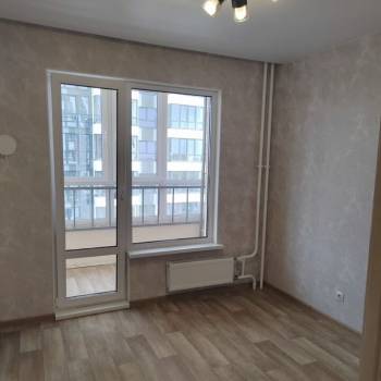 Продается 1-комнатная квартира, 37 м²