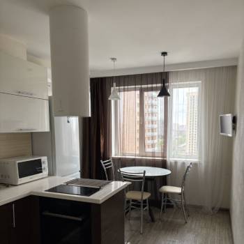 Сдается 2-х комнатная квартира, 60 м²