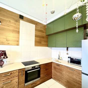 Продается Многокомнатная квартира, 87,1 м²