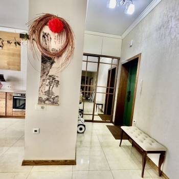 Продается Многокомнатная квартира, 87,1 м²