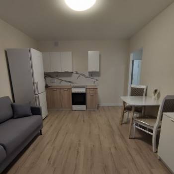 Сдается 1-комнатная квартира, 41,7 м²