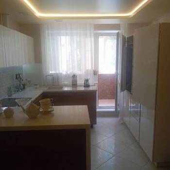 Сдается Многокомнатная квартира, 59,9 м²