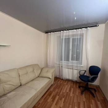 Сдается Многокомнатная квартира, 75 м²