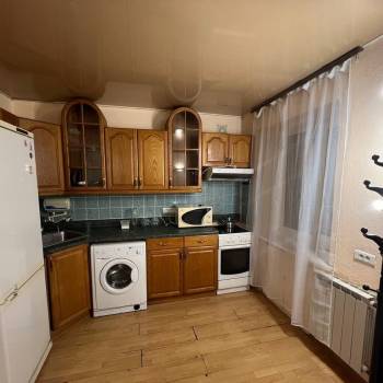 Сдается Многокомнатная квартира, 75 м²