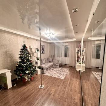 Сдается 1-комнатная квартира, 58 м²
