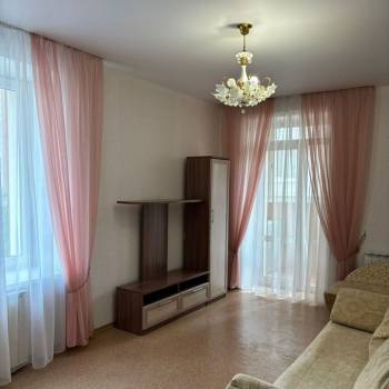 Продается 1-комнатная квартира, 36 м²