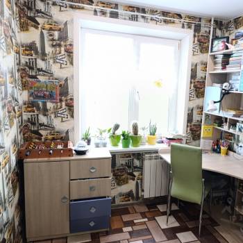 Продается Многокомнатная квартира, 70,3 м²