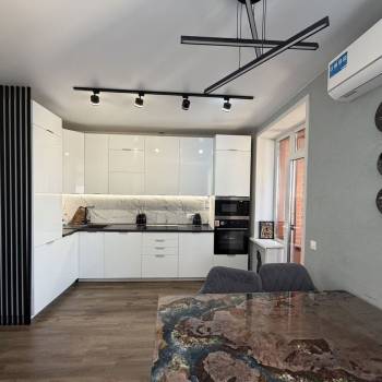 Сдается 2-х комнатная квартира, 59,7 м²