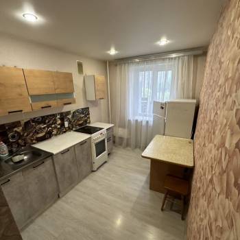 Сдается 2-х комнатная квартира, 48 м²