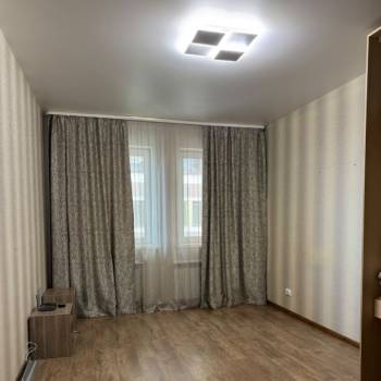 Сдается Многокомнатная квартира, 100 м²