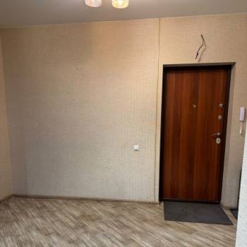 Сдается Многокомнатная квартира, 100 м²