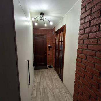 Продается 2-х комнатная квартира, 60 м²