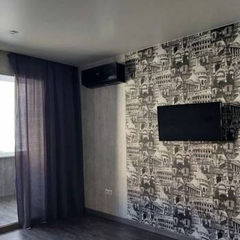 Продается 1-комнатная квартира, 37 м²