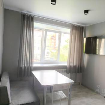 Сдается Многокомнатная квартира, 60 м²