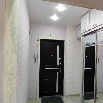 Продается 3-х комнатная квартира, 62 м²