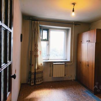 Продается Многокомнатная квартира, 79,6 м²