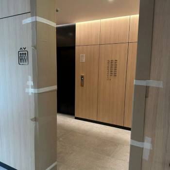 Продается 1-комнатная квартира, 42 м²