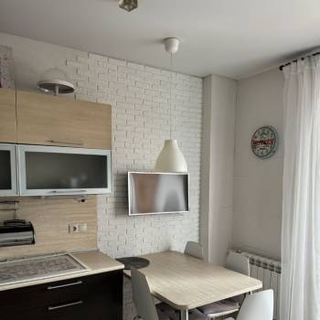 Сдается 1-комнатная квартира, 45 м²