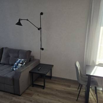 Сдается 1-комнатная квартира, 49 м²