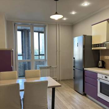 Сдается Многокомнатная квартира, 80 м²