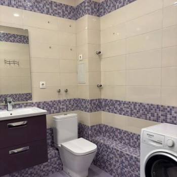 Сдается Многокомнатная квартира, 80 м²