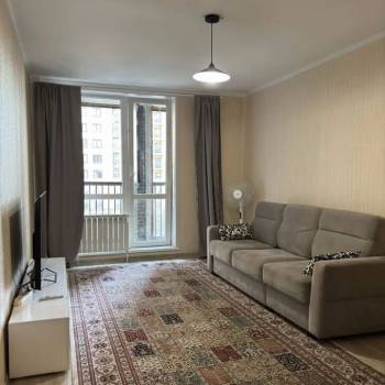 Сдается Многокомнатная квартира, 80 м²