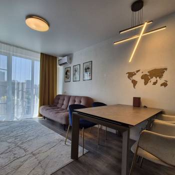 Продается 2-х комнатная квартира, 62 м²