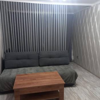 Продается 1-комнатная квартира, 33 м²