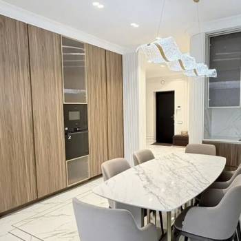 Продается 3-х комнатная квартира, 125 м²