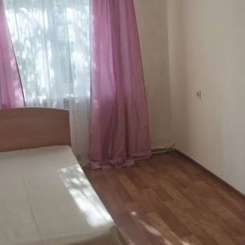 Сдается Многокомнатная квартира, 60 м²