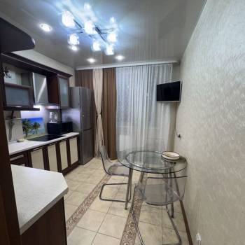 Сдается 2-х комнатная квартира, 59 м²