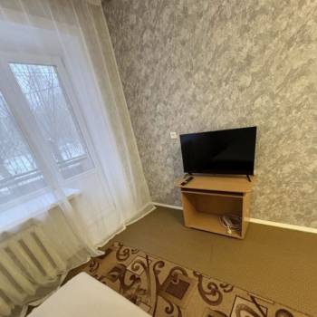 Продается 1-комнатная квартира, 32 м²