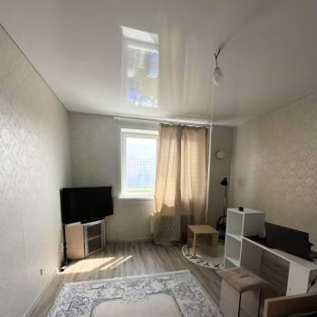 Продается 1-комнатная квартира, 42,7 м²