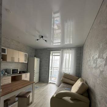 Продается 1-комнатная квартира, 42,7 м²