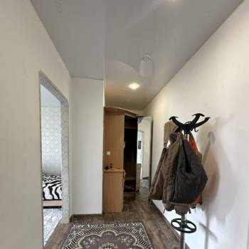 Продается 1-комнатная квартира, 42,7 м²