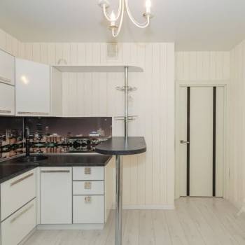 Сдается 2-х комнатная квартира, 72 м²