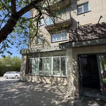 Сдается Нежилое помещение, 75 м²
