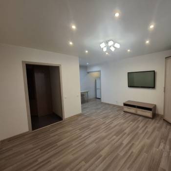 Сдается 1-комнатная квартира, 47 м²