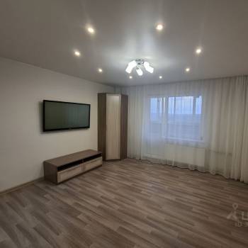 Сдается 1-комнатная квартира, 47 м²