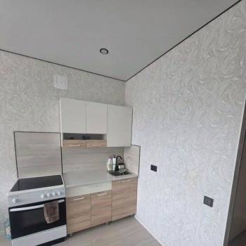 Сдается 1-комнатная квартира, 42 м²