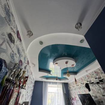 Продается Многокомнатная квартира, 94 м²